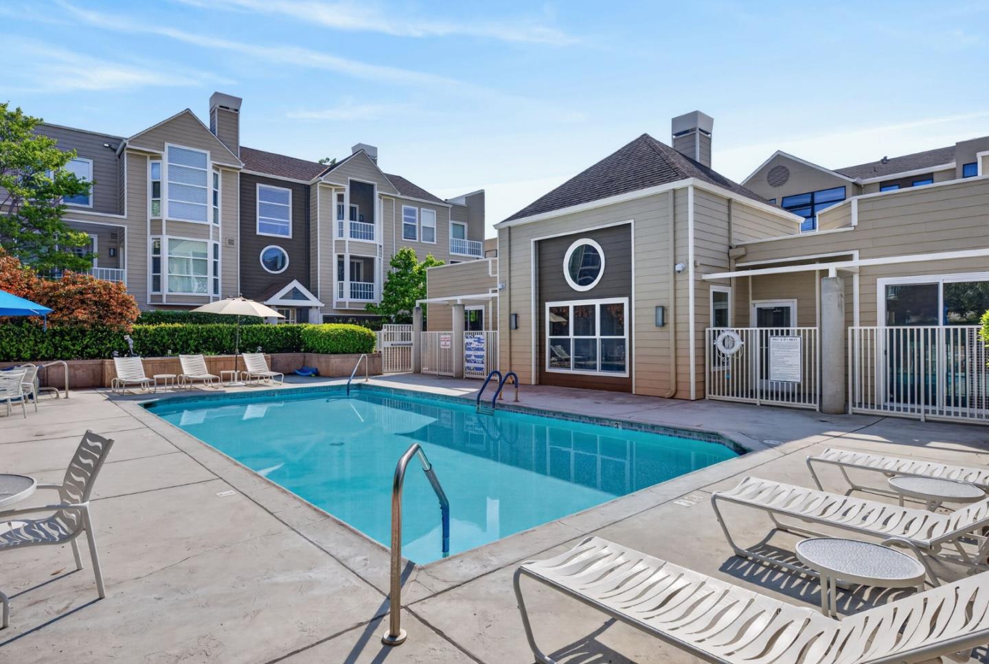 Detail Gallery Image 29 of 35 For 430 N 1st St #303,  San Jose,  CA 95112 - 3 Beds | 2 Baths