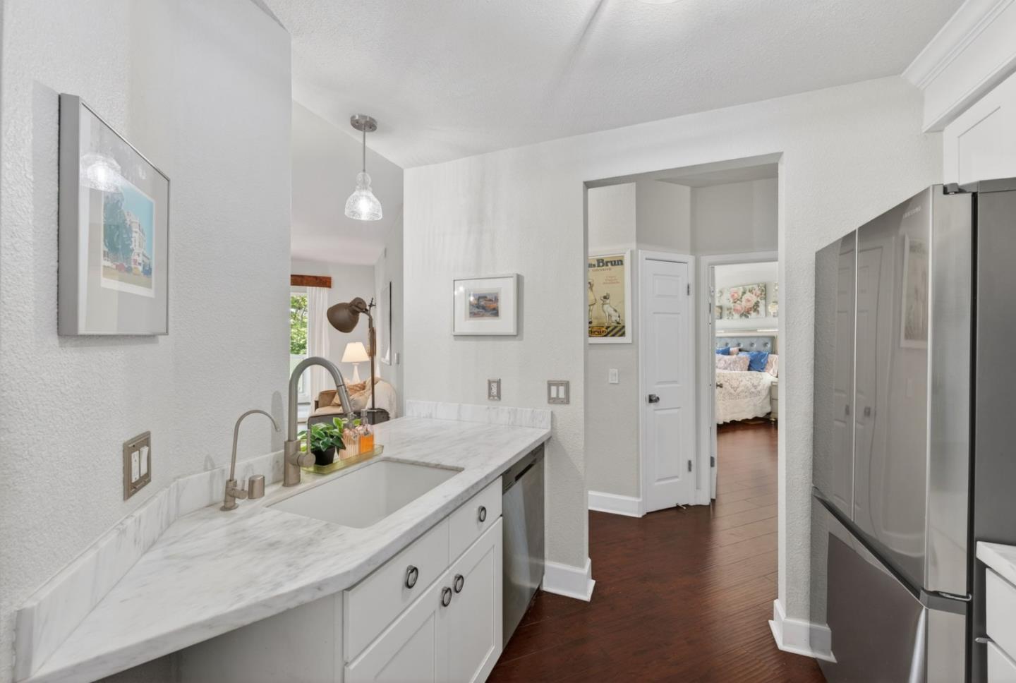Detail Gallery Image 6 of 35 For 430 N 1st St #303,  San Jose,  CA 95112 - 3 Beds | 2 Baths