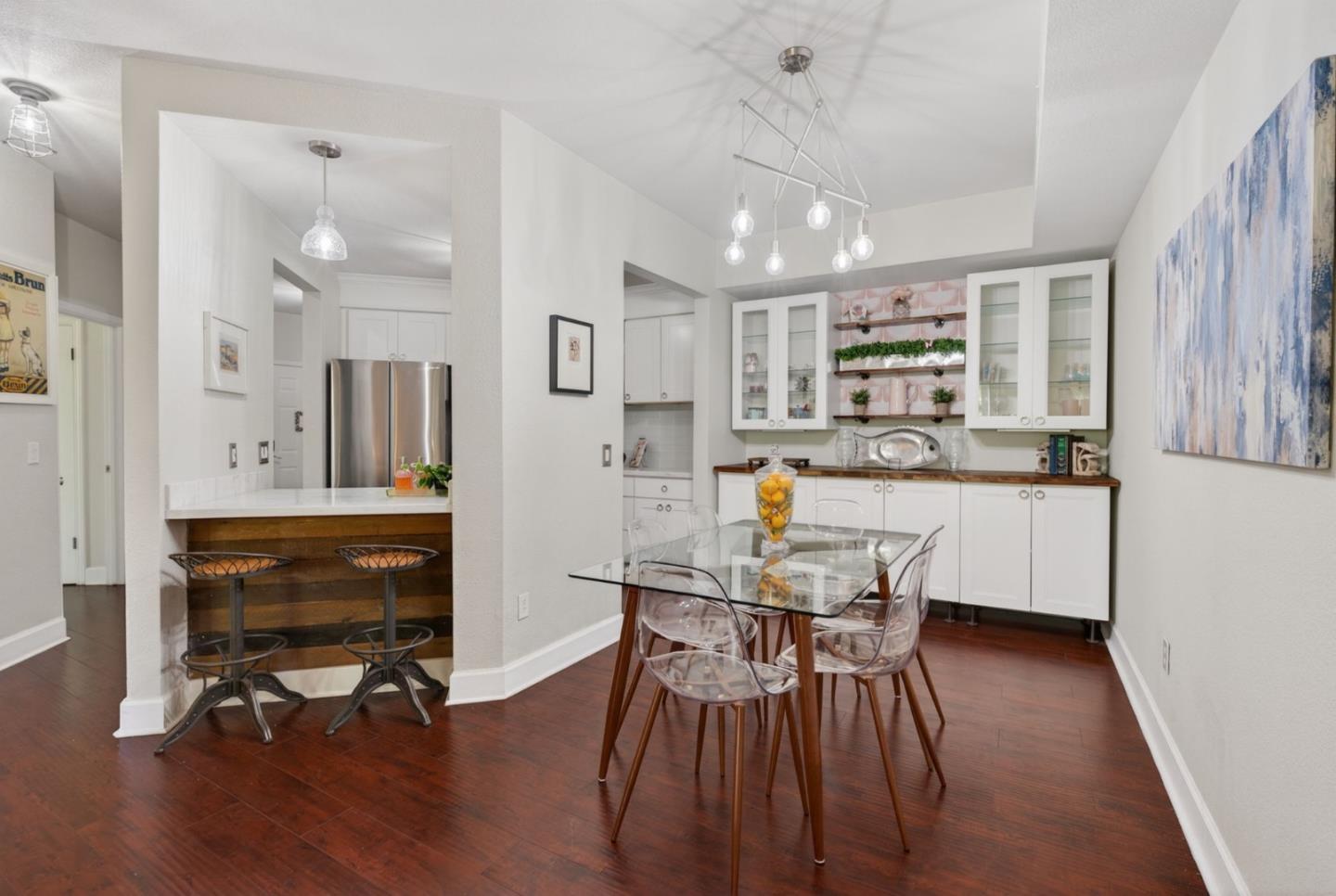 Detail Gallery Image 8 of 35 For 430 N 1st St #303,  San Jose,  CA 95112 - 3 Beds | 2 Baths