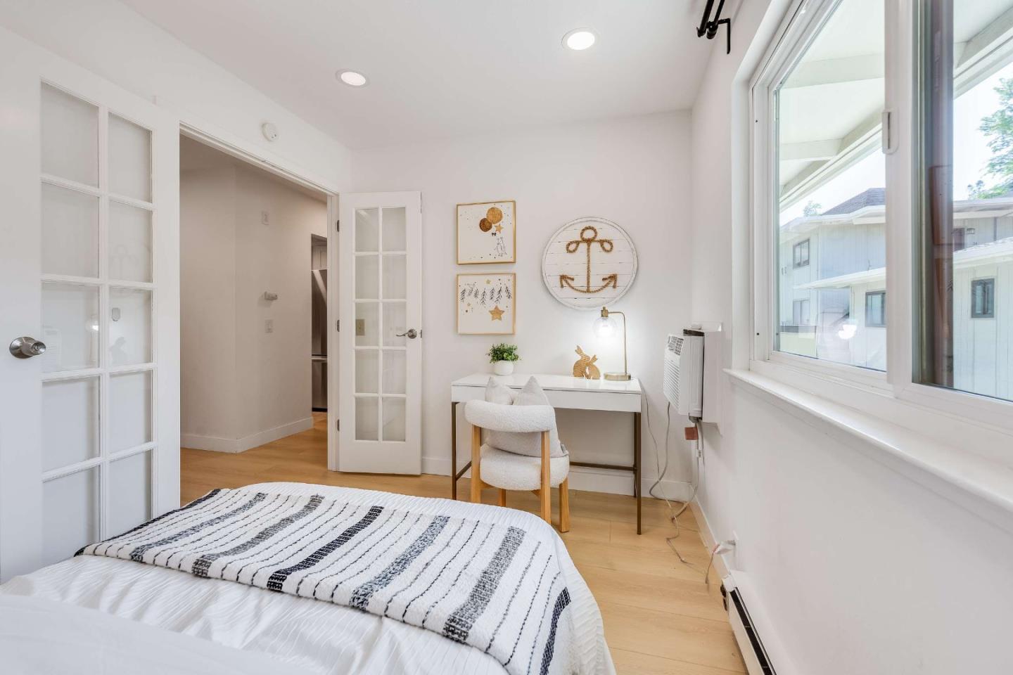 Detail Gallery Image 20 of 30 For 1070 Mercedes Ave #1,  Los Altos,  CA 94022 - 2 Beds | 2 Baths