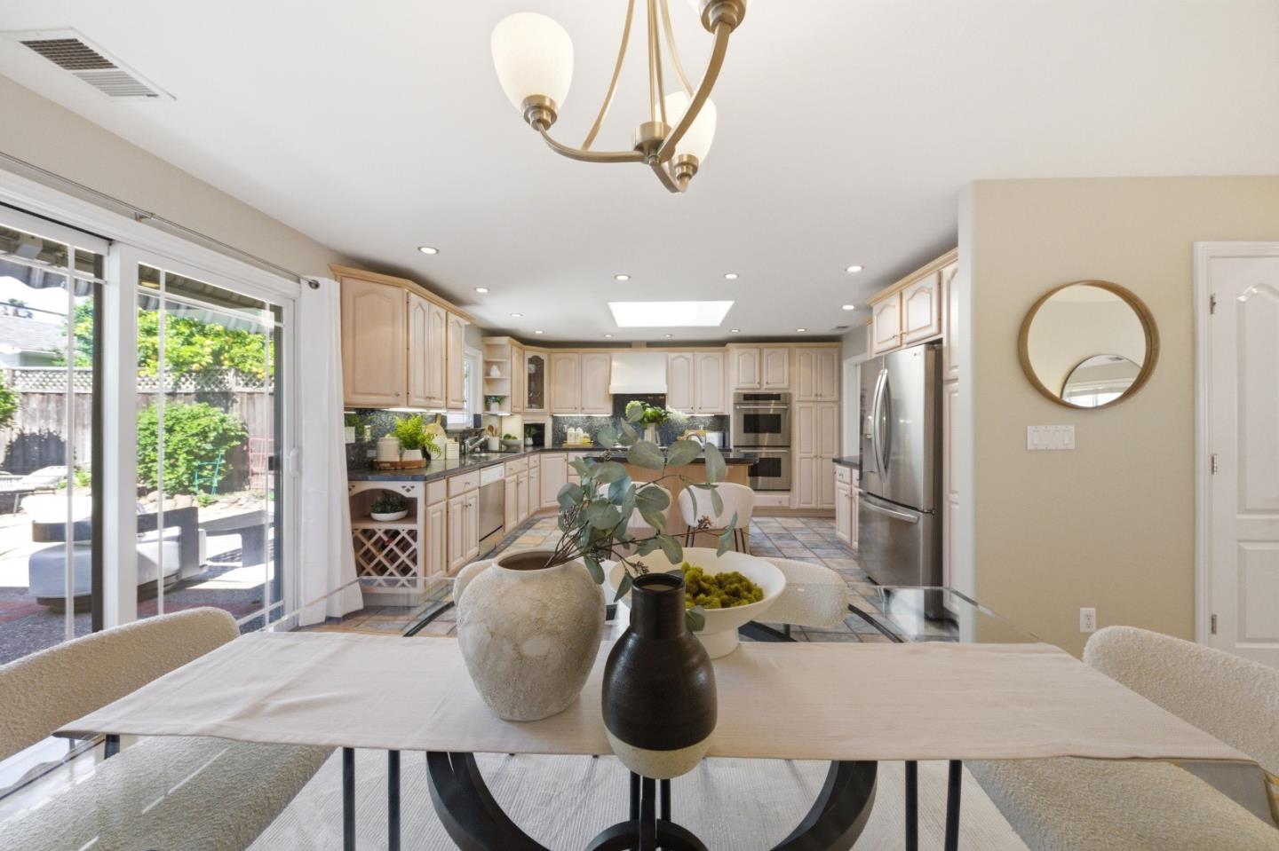 Detail Gallery Image 21 of 67 For 948 Anna St, San Mateo,  CA 94401 - 3 Beds | 2 Baths