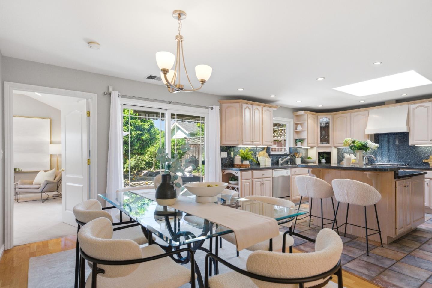 Detail Gallery Image 22 of 67 For 948 Anna St, San Mateo,  CA 94401 - 3 Beds | 2 Baths