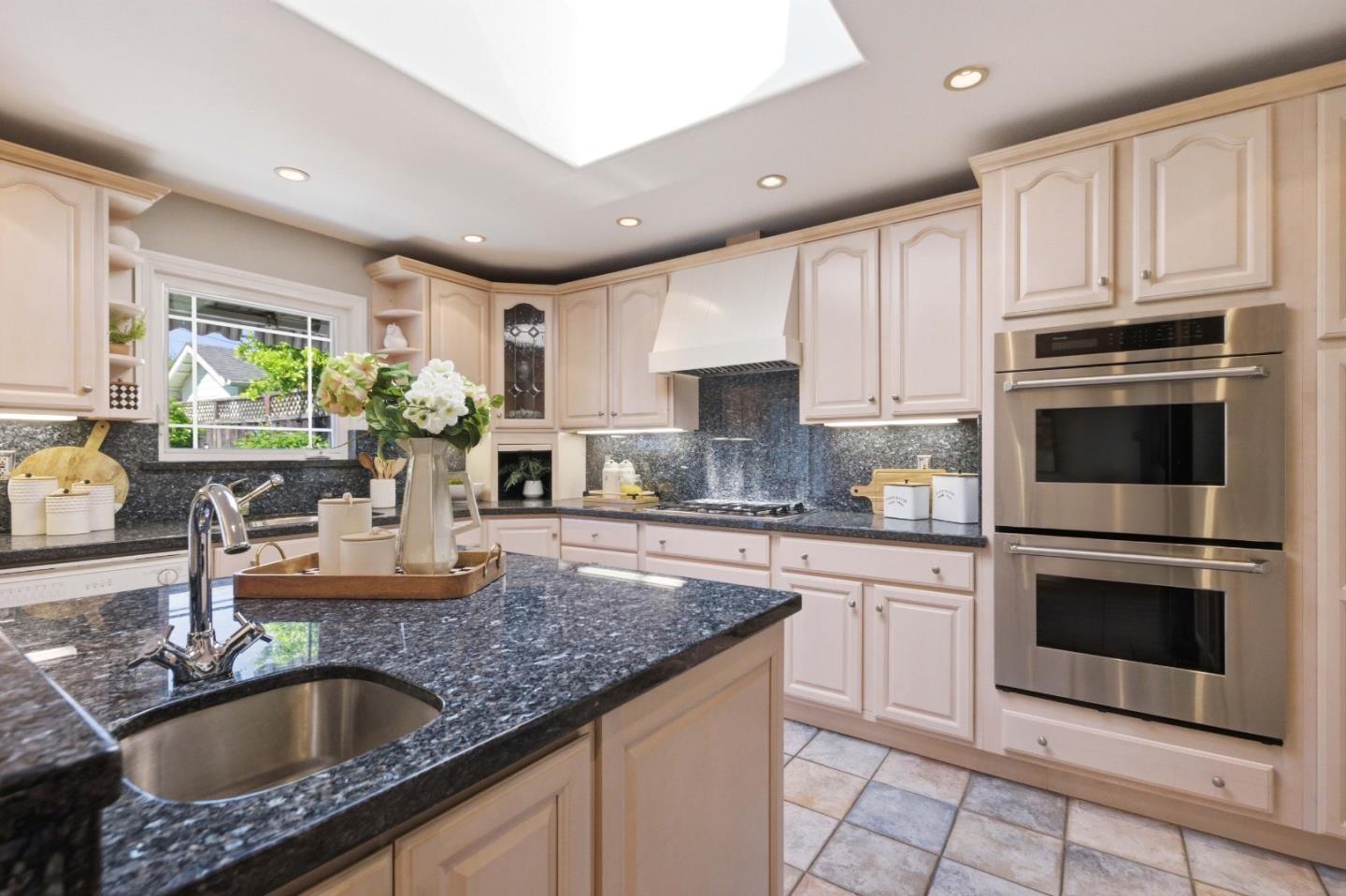 Detail Gallery Image 23 of 67 For 948 Anna St, San Mateo,  CA 94401 - 3 Beds | 2 Baths