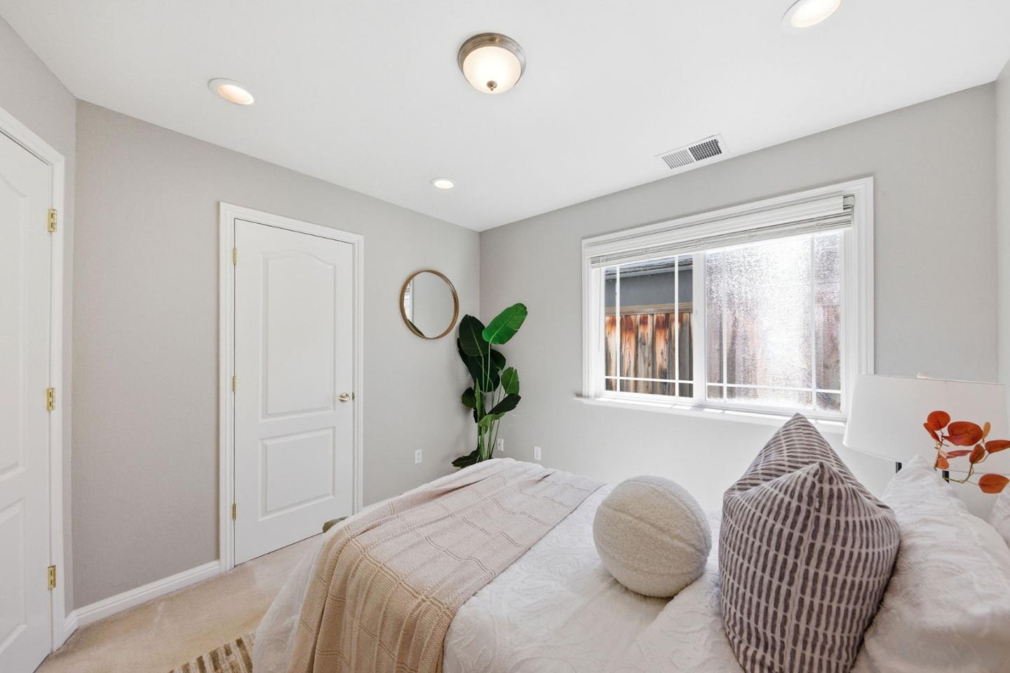 Detail Gallery Image 36 of 67 For 948 Anna St, San Mateo,  CA 94401 - 3 Beds | 2 Baths