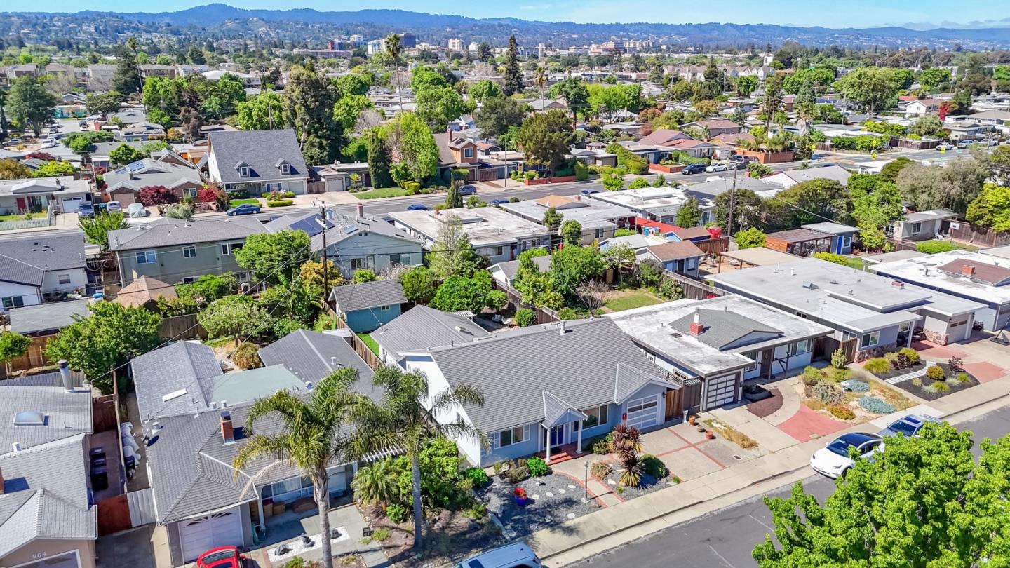 Detail Gallery Image 8 of 67 For 948 Anna St, San Mateo,  CA 94401 - 3 Beds | 2 Baths