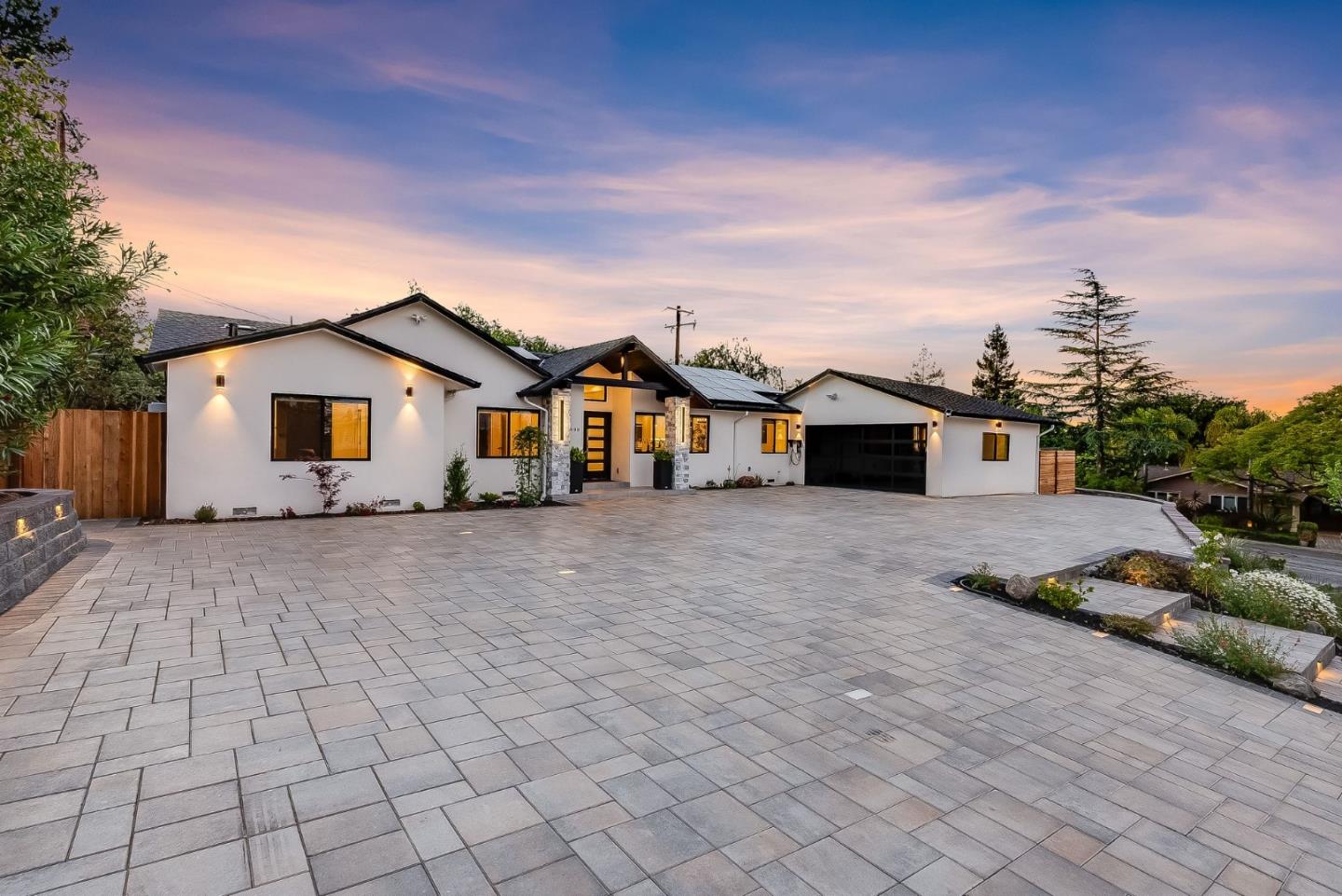 999 Andover Way, Los Altos, CA, 94024