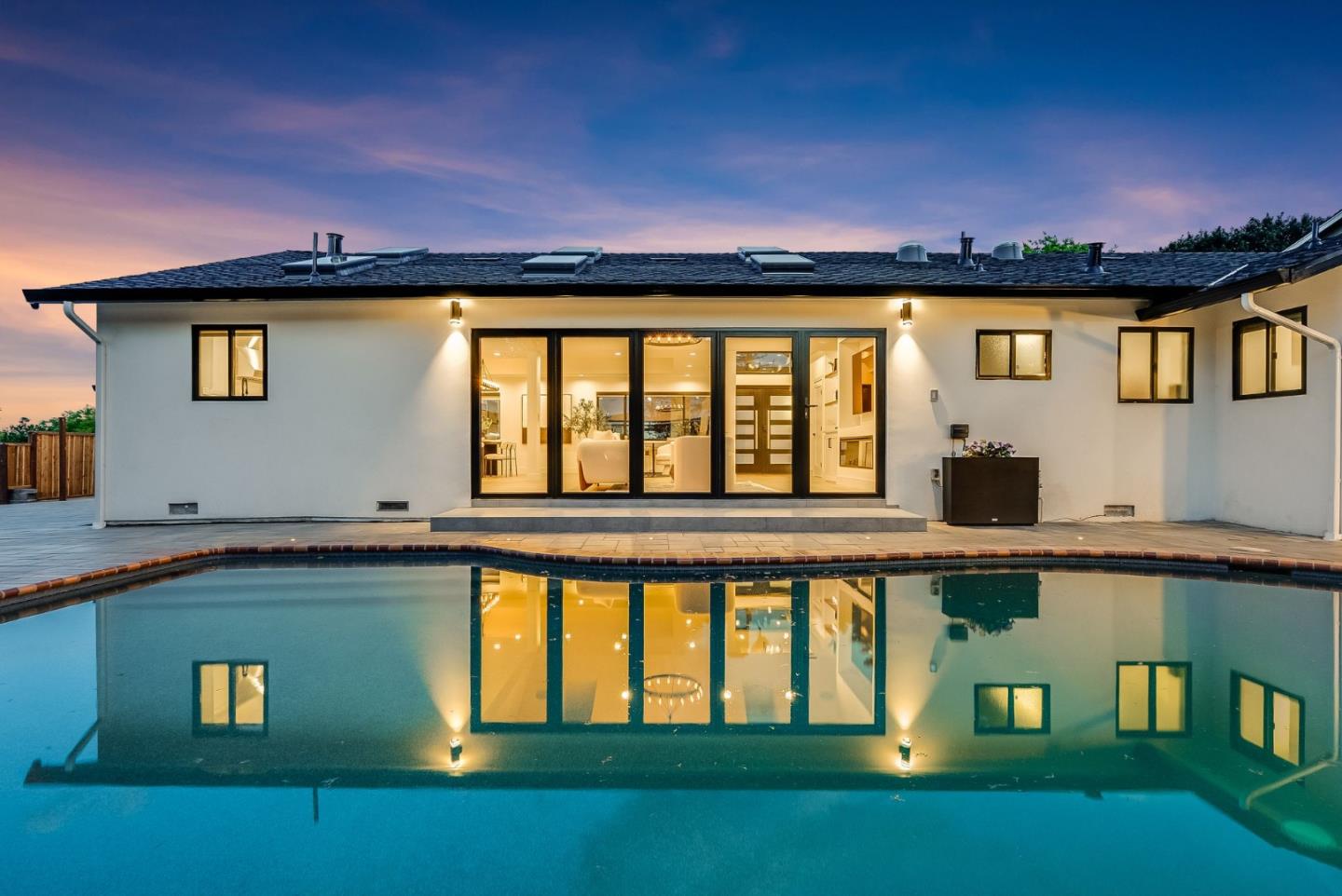 Detail Gallery Image 4 of 36 For 999 Andover Way, Los Altos,  CA 94024 - 4 Beds | 3 Baths