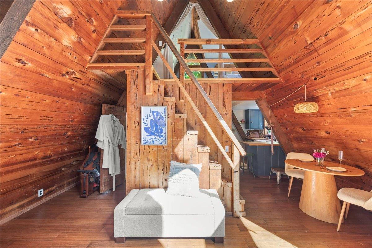 Detail Gallery Image 18 of 33 For 65 Hitchcock Cyn, Carmel Valley,  CA 93924 - 2 Beds | 1 Baths