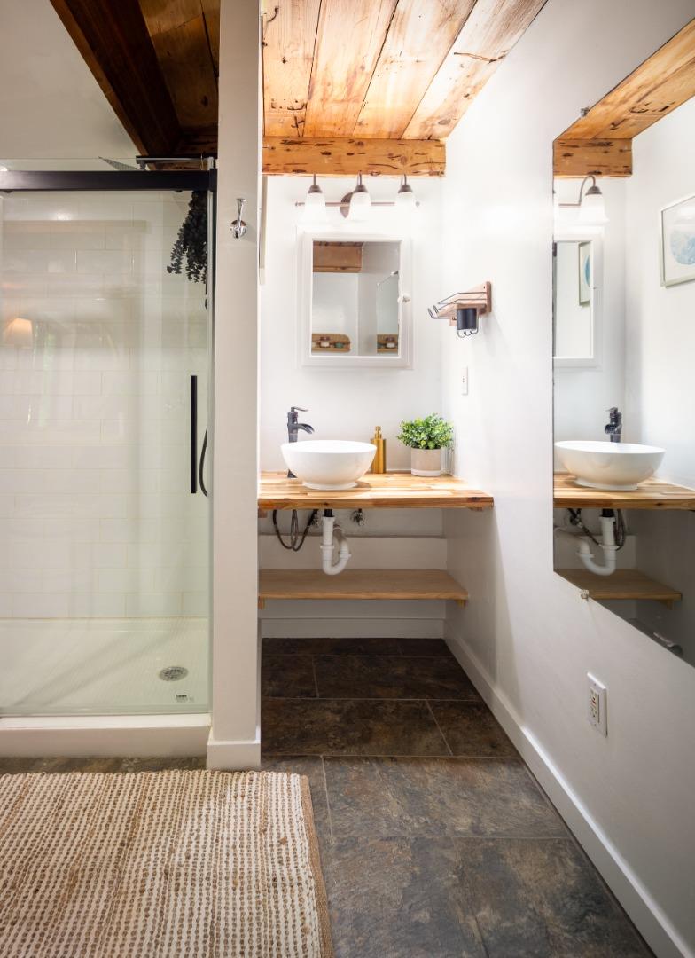 Detail Gallery Image 19 of 33 For 65 Hitchcock Cyn, Carmel Valley,  CA 93924 - 2 Beds | 1 Baths