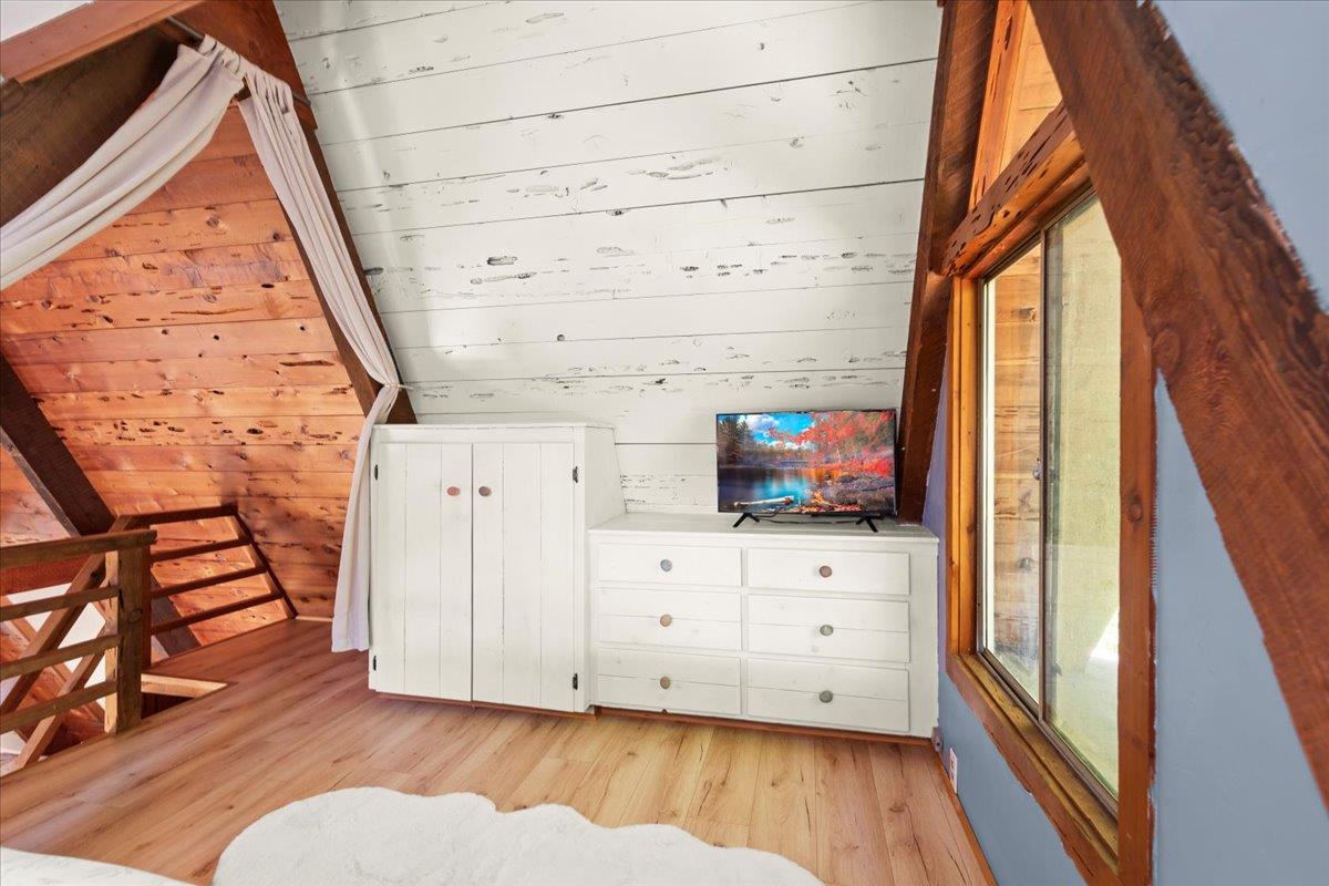 Detail Gallery Image 22 of 33 For 65 Hitchcock Cyn, Carmel Valley,  CA 93924 - 2 Beds | 1 Baths