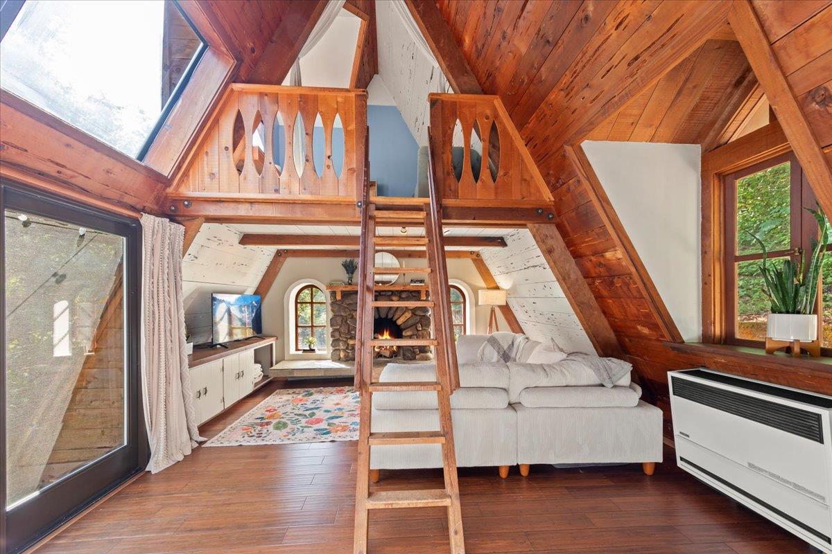 Detail Gallery Image 23 of 33 For 65 Hitchcock Cyn, Carmel Valley,  CA 93924 - 2 Beds | 1 Baths