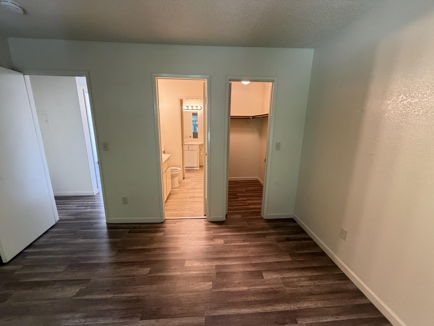 Detail Gallery Image 15 of 18 For 1791 Cherokee Dr #4,  Salinas,  CA 93906 - 3 Beds | 1/1 Baths