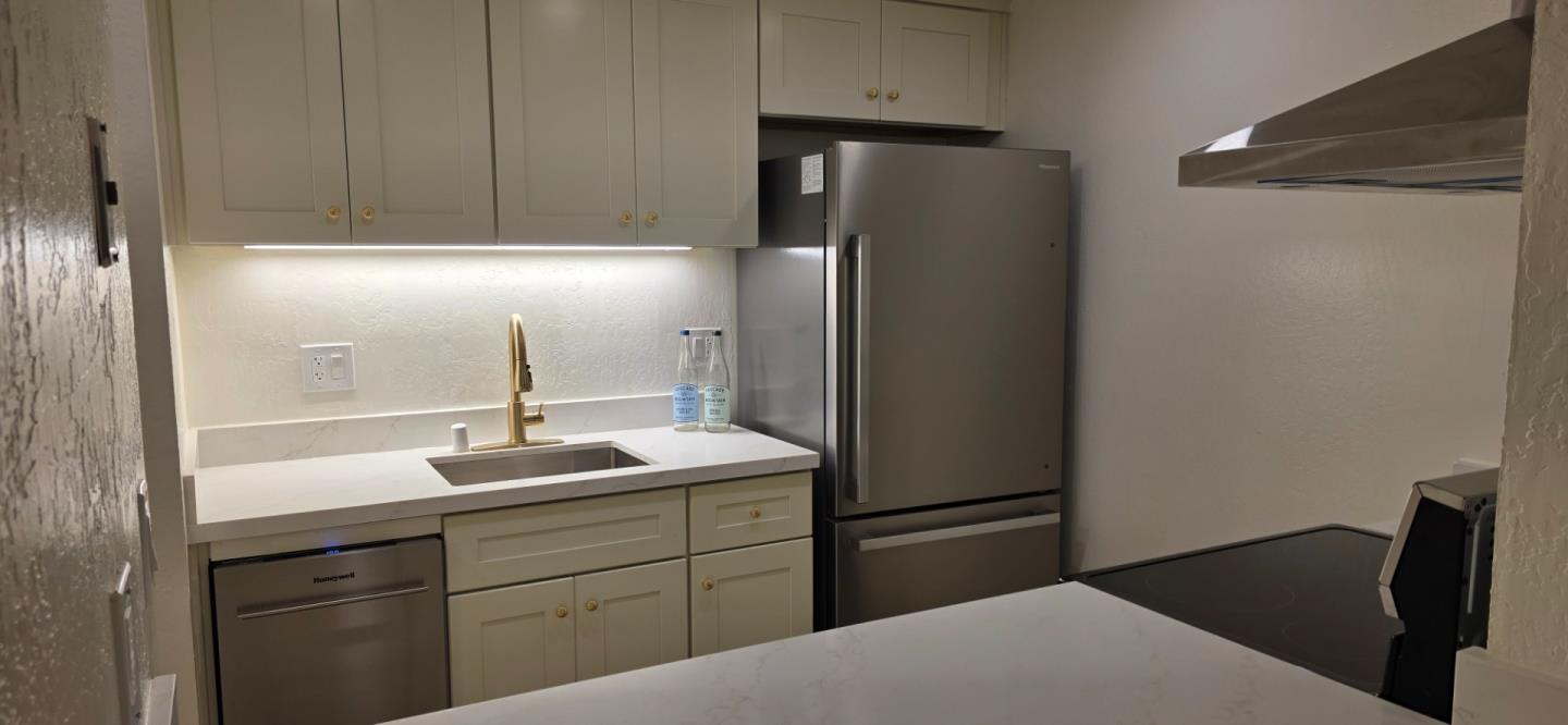 Photo #3: ML82042511 Listing: Photo #3