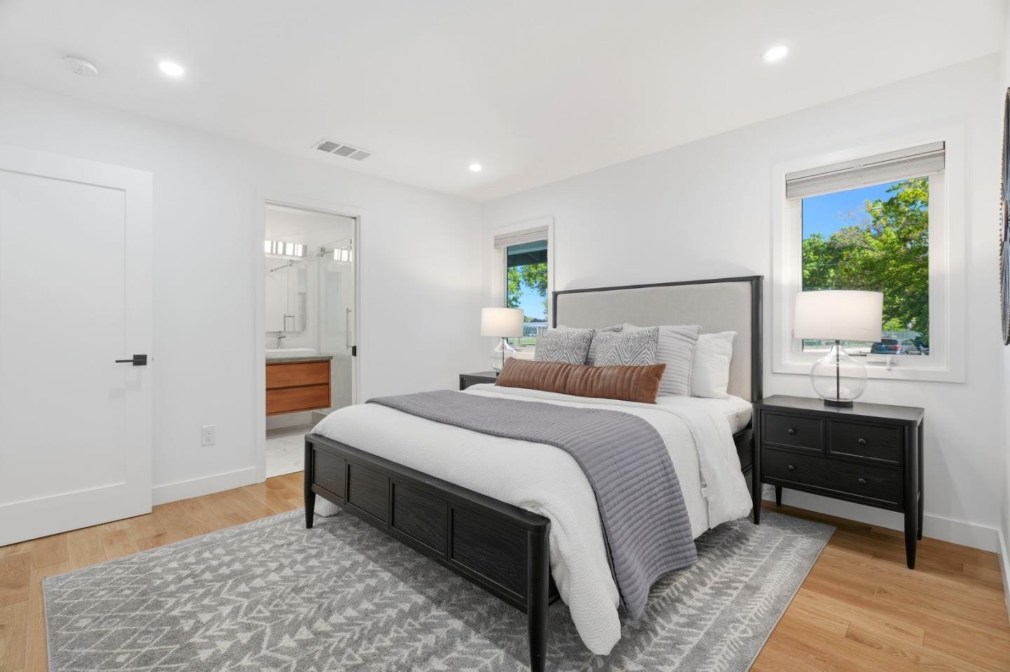 Detail Gallery Image 18 of 31 For 5044 Lassen Ave, San Jose,  CA 95129 - 4 Beds | 2 Baths