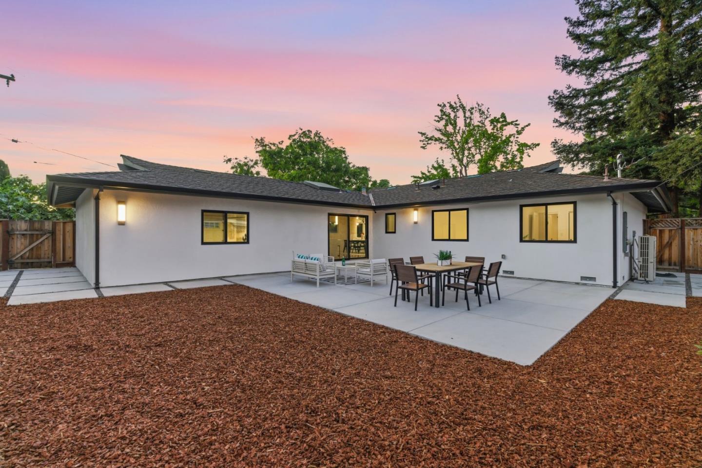 Detail Gallery Image 25 of 31 For 5044 Lassen Ave, San Jose,  CA 95129 - 4 Beds | 2 Baths