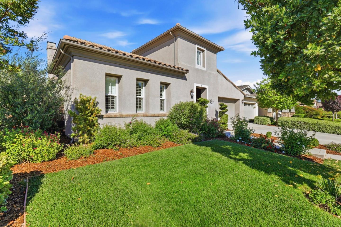 Detail Gallery Image 3 of 35 For 15120 La Alameda Dr, Morgan Hill,  CA 95037 - 3 Beds | 3/1 Baths