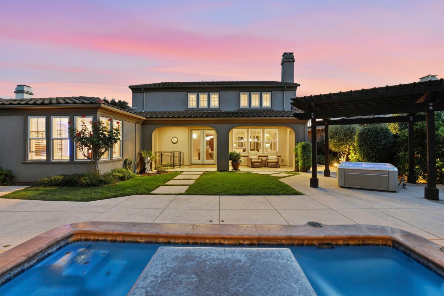 Detail Gallery Image 34 of 35 For 15120 La Alameda Dr, Morgan Hill,  CA 95037 - 3 Beds | 3/1 Baths