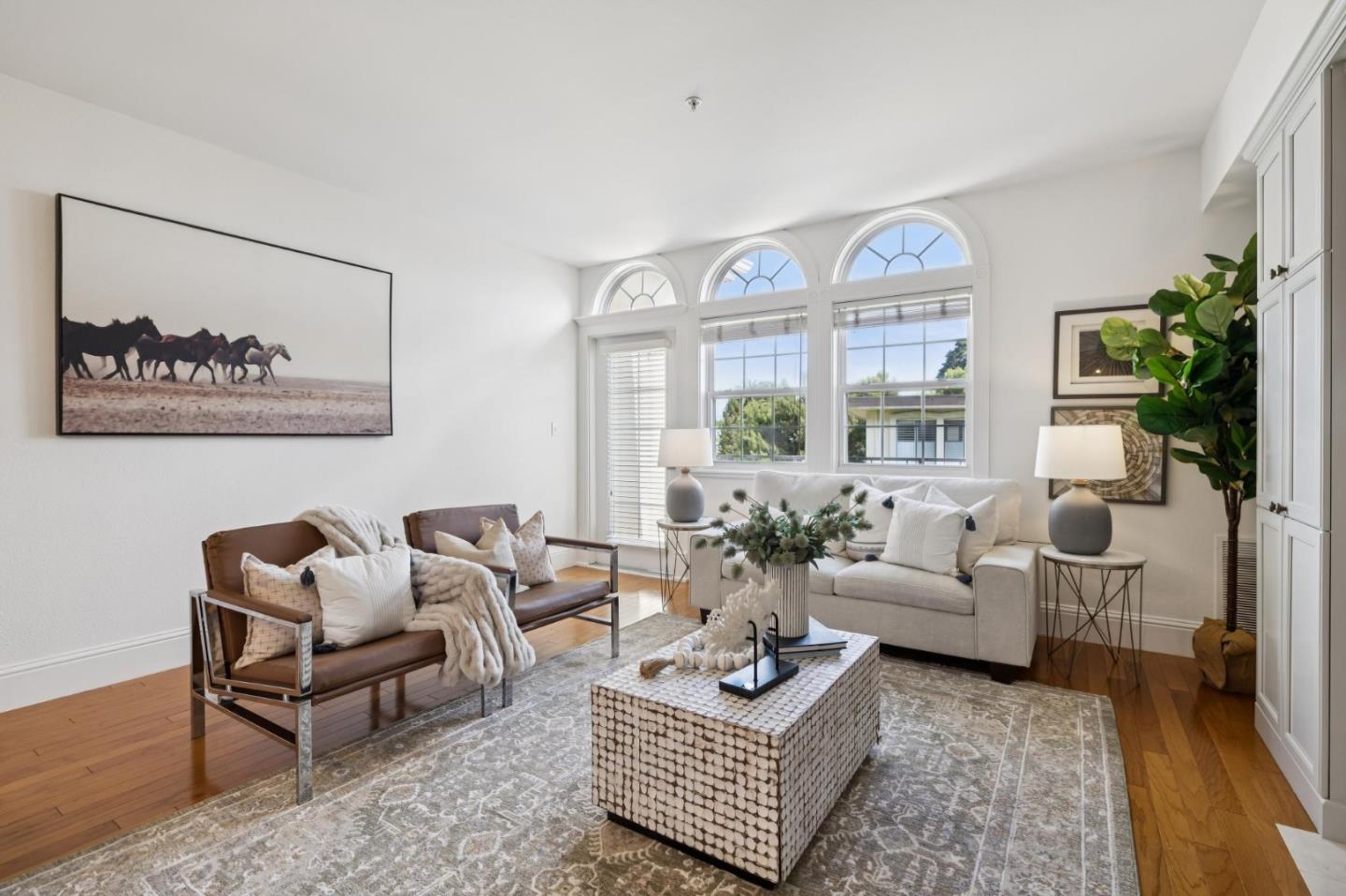 Detail Gallery Image 12 of 32 For 530 El Camino Real #306,  Burlingame,  CA 94010 - 1 Beds | 1 Baths