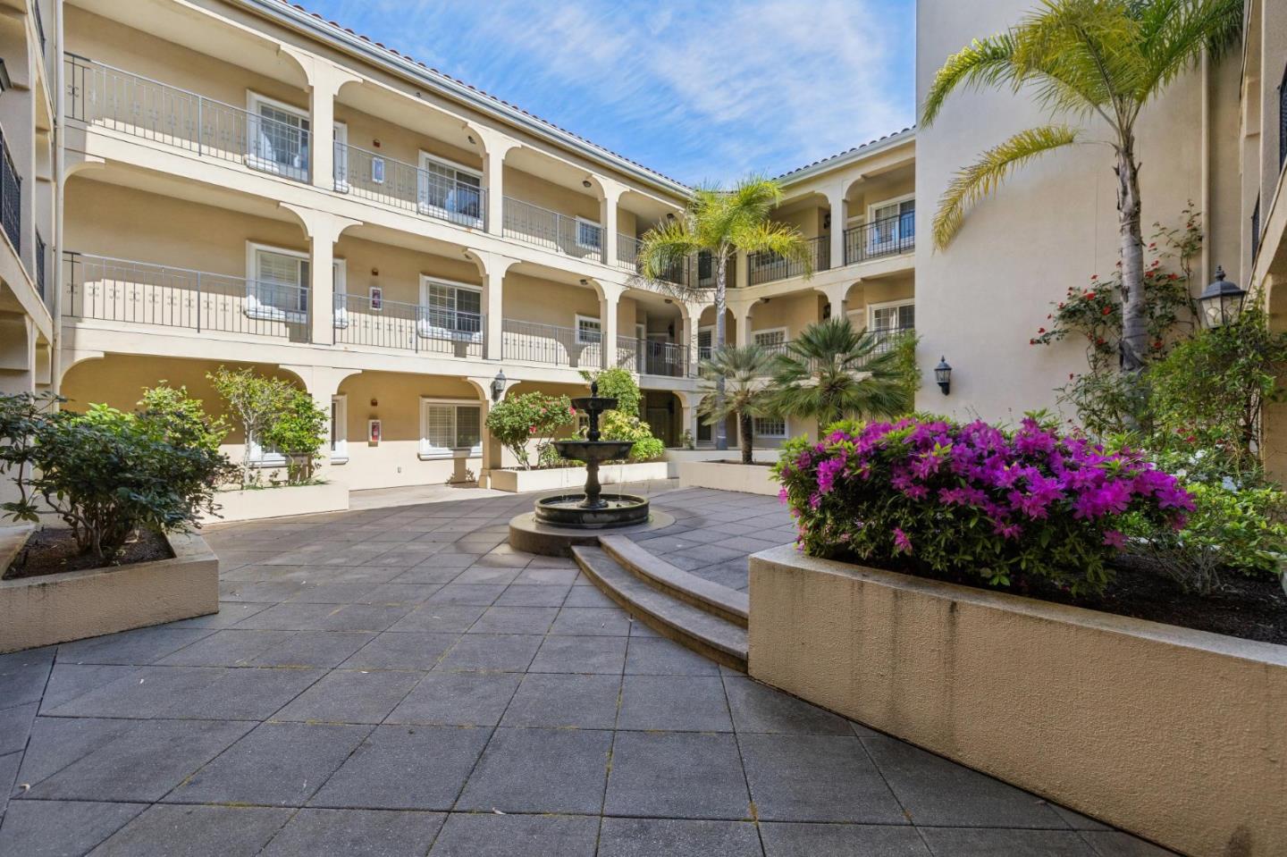 Detail Gallery Image 25 of 32 For 530 El Camino Real #306,  Burlingame,  CA 94010 - 1 Beds | 1 Baths