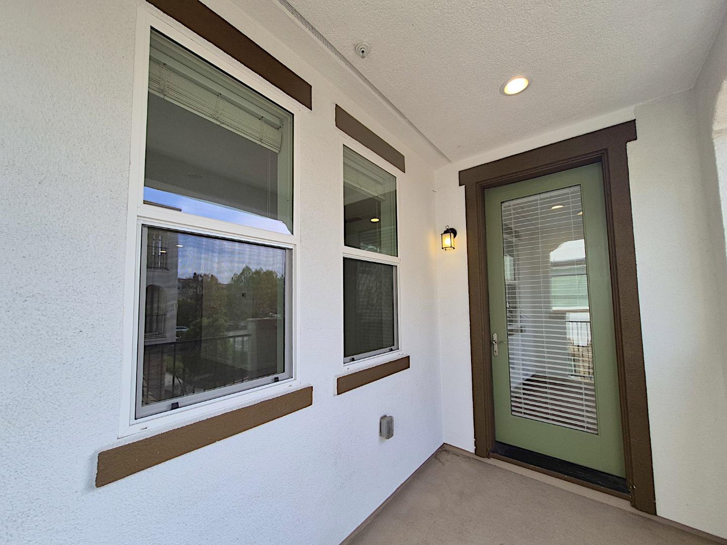 Detail Gallery Image 15 of 34 For 2736 Cannara Ln #7,  San Jose,  CA 95111 - 3 Beds | 3/1 Baths