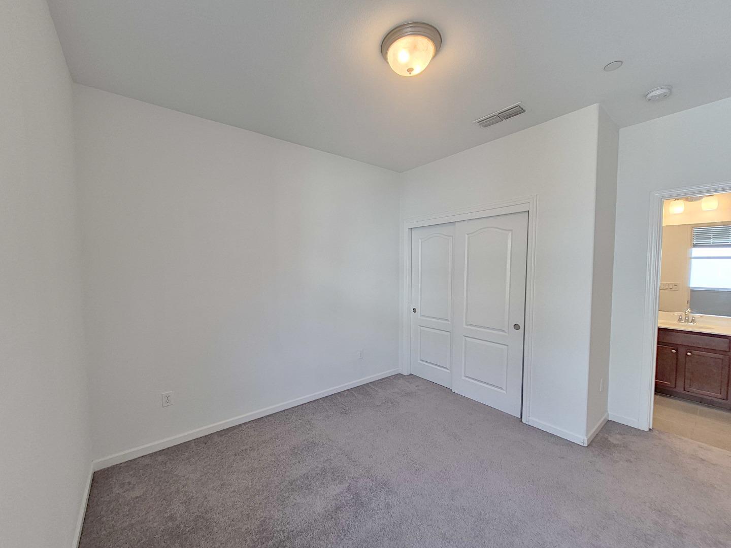 Detail Gallery Image 28 of 34 For 2736 Cannara Ln #7,  San Jose,  CA 95111 - 3 Beds | 3/1 Baths