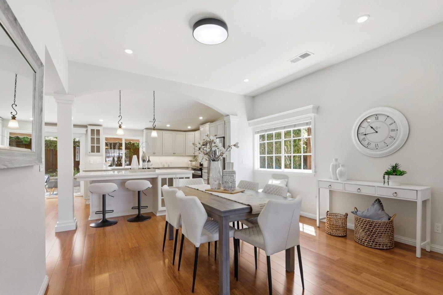 Detail Gallery Image 11 of 46 For 6384 Firefly Dr, San Jose,  CA 95120 - 4 Beds | 2/1 Baths