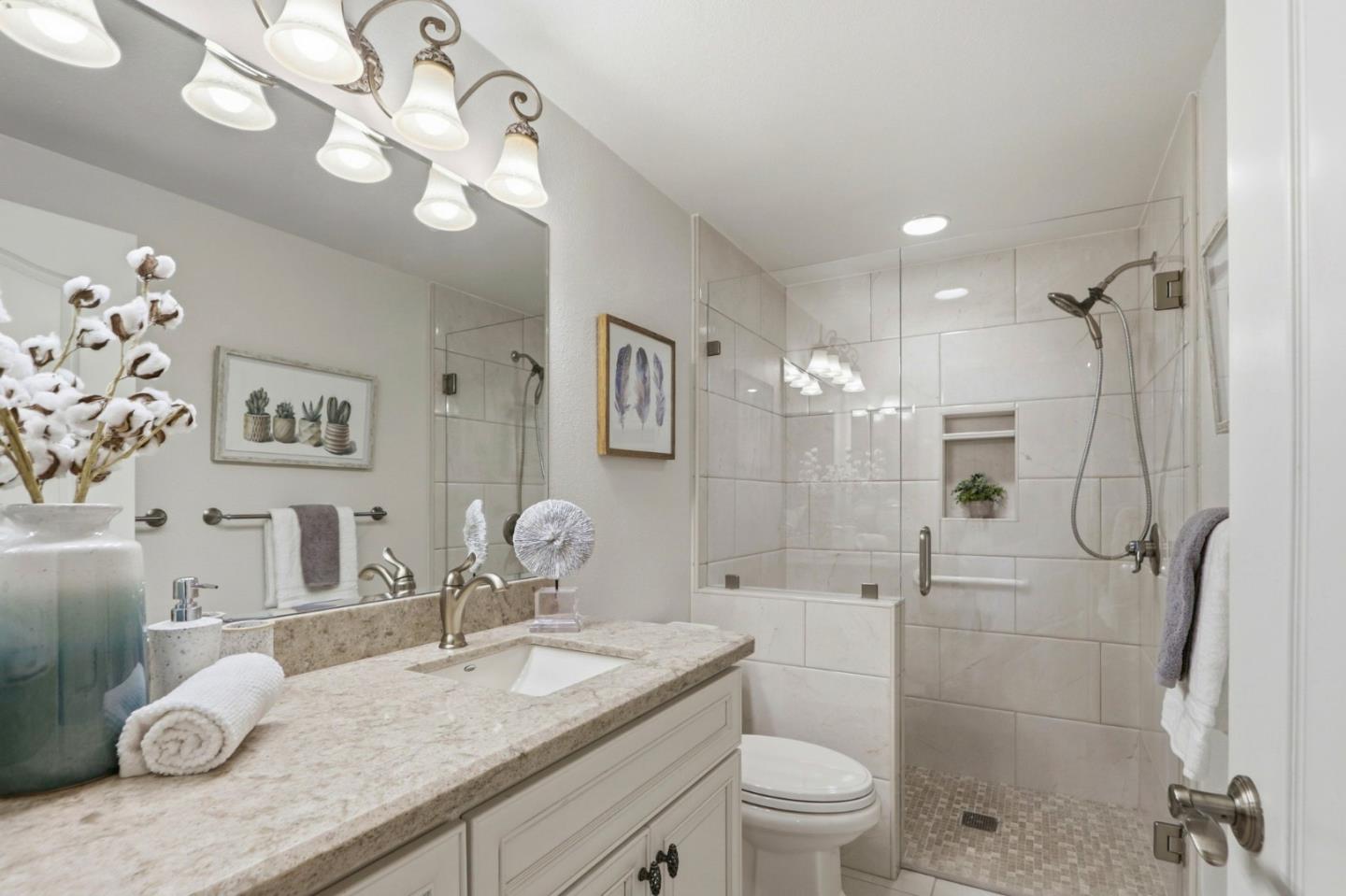 Detail Gallery Image 28 of 46 For 6384 Firefly Dr, San Jose,  CA 95120 - 4 Beds | 2/1 Baths