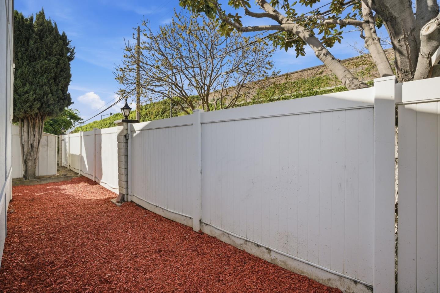 Detail Gallery Image 31 of 37 For 3300 Narveaz Ave #3,  San Jose,  CA 95136 - 2 Beds | 2 Baths