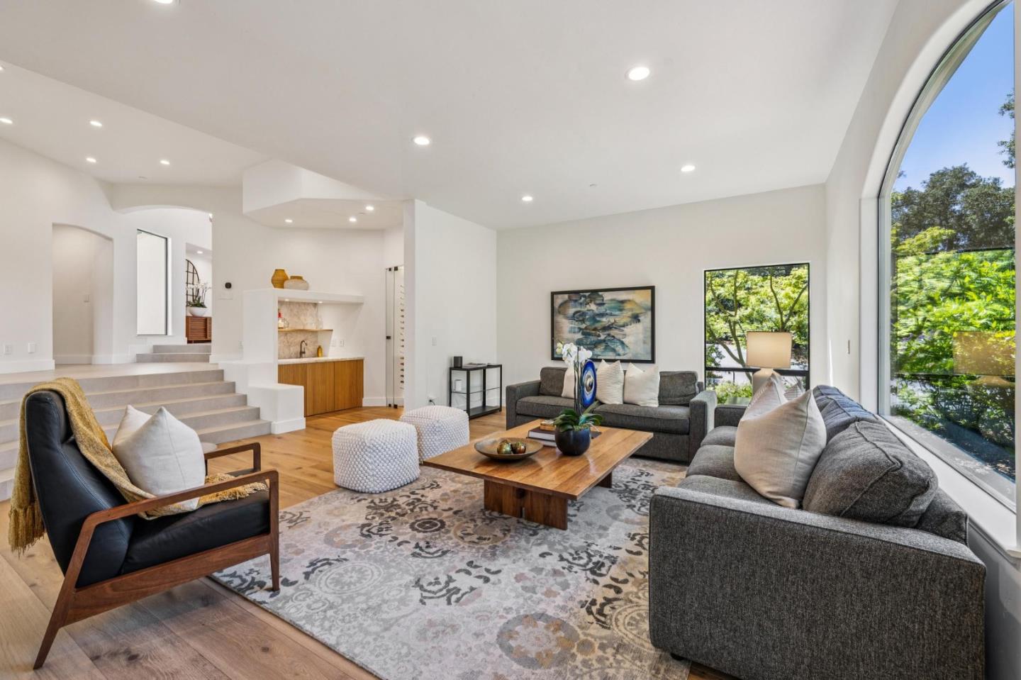 Detail Gallery Image 11 of 52 For 140 Dean Rd, Woodside,  CA 94062 - 6 Beds | 4/1 Baths