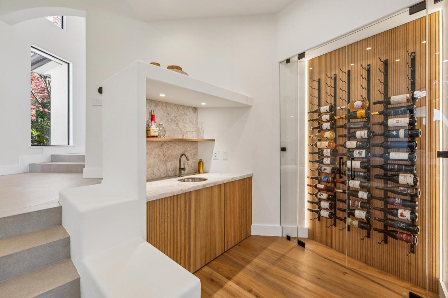 Detail Gallery Image 12 of 52 For 140 Dean Rd, Woodside,  CA 94062 - 6 Beds | 4/1 Baths