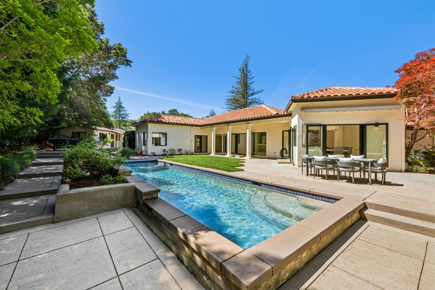 Detail Gallery Image 5 of 52 For 140 Dean Rd, Woodside,  CA 94062 - 6 Beds | 4/1 Baths