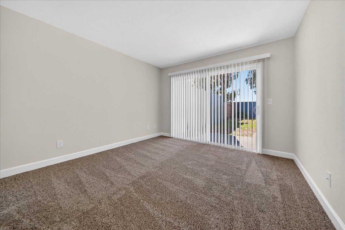 Detail Gallery Image 10 of 20 For 1605 Cherokee Dr, Salinas,  CA 93906 - 3 Beds | 2 Baths