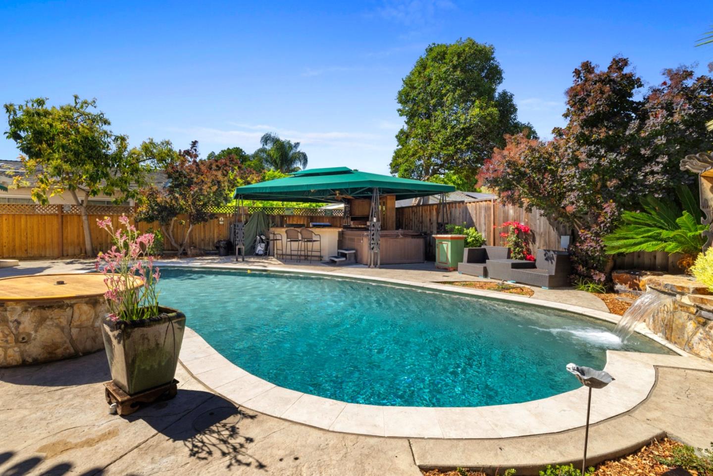 Detail Gallery Image 49 of 49 For 386 Utica Ln, San Jose,  CA 95123 - 3 Beds | 2 Baths