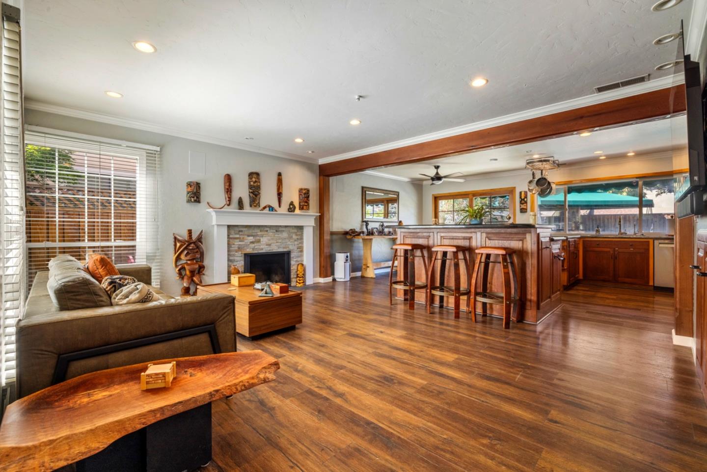 Detail Gallery Image 9 of 49 For 386 Utica Ln, San Jose,  CA 95123 - 3 Beds | 2 Baths