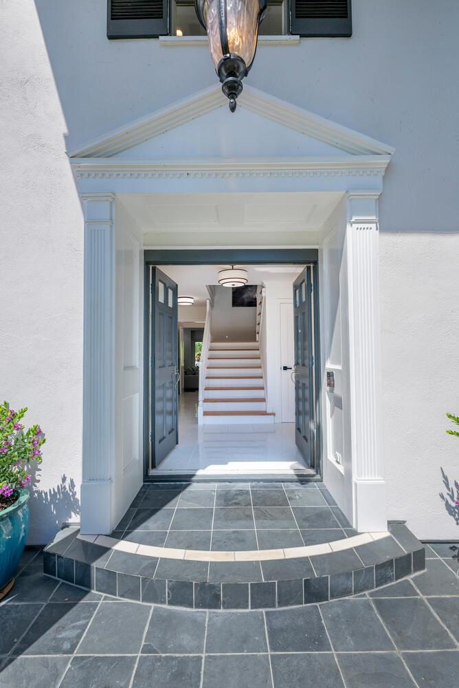 Detail Gallery Image 18 of 74 For 740 Clydesdale Dr, Hillsborough,  CA 94010 - 5 Beds | 3/1 Baths