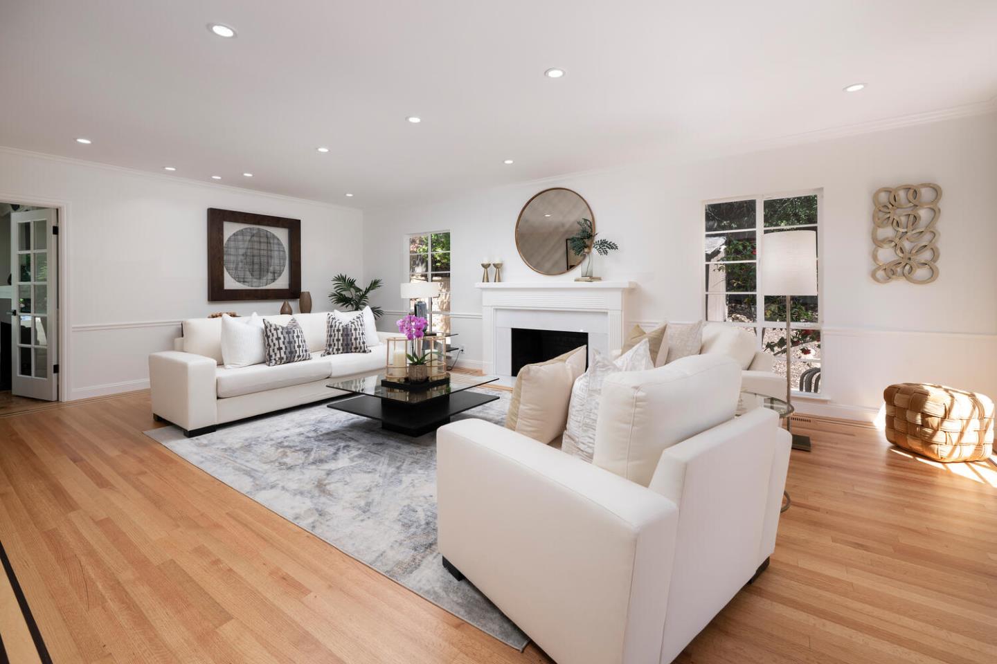 Detail Gallery Image 22 of 74 For 740 Clydesdale Dr, Hillsborough,  CA 94010 - 5 Beds | 3/1 Baths