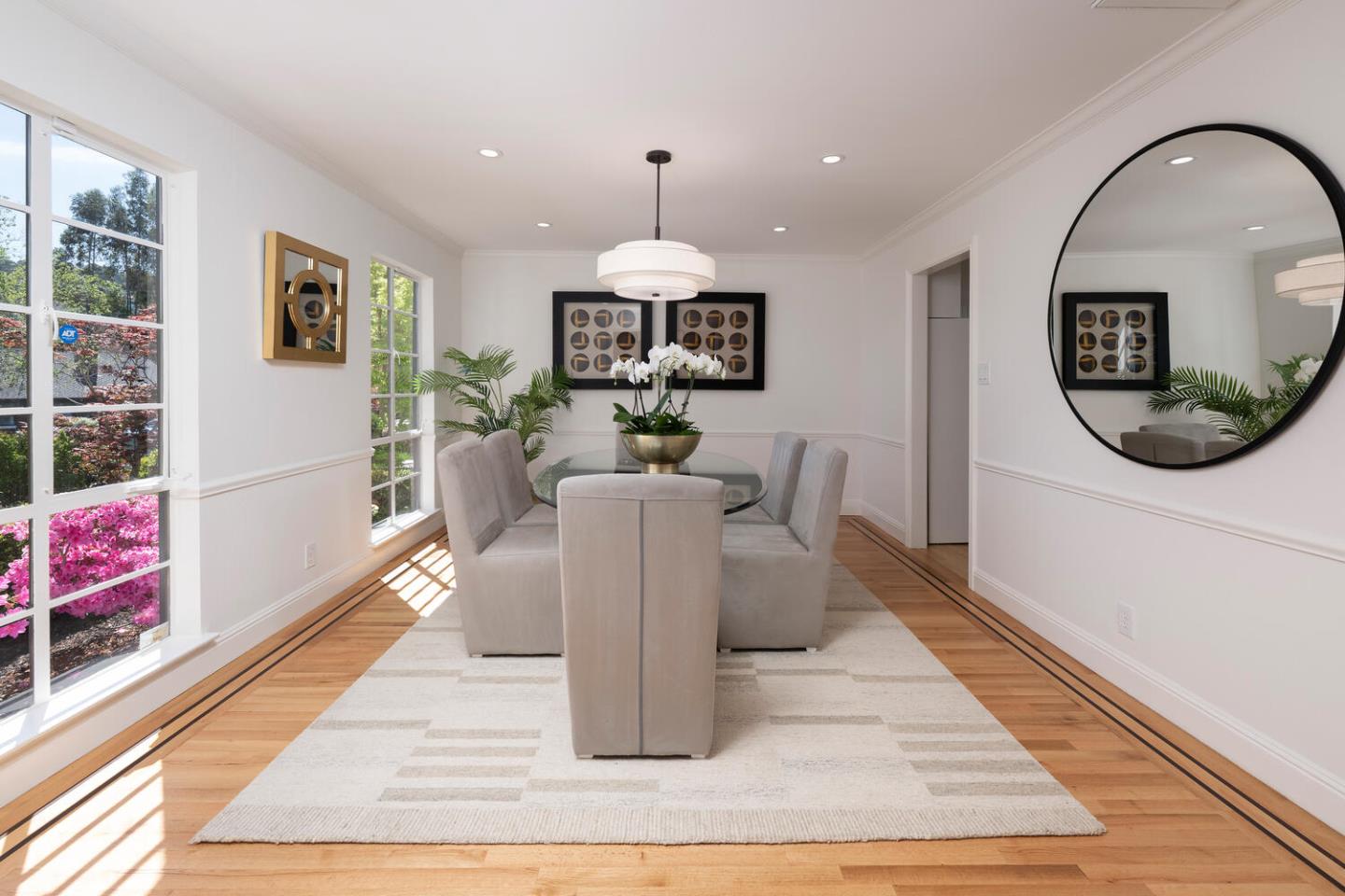 Detail Gallery Image 25 of 74 For 740 Clydesdale Dr, Hillsborough,  CA 94010 - 5 Beds | 3/1 Baths