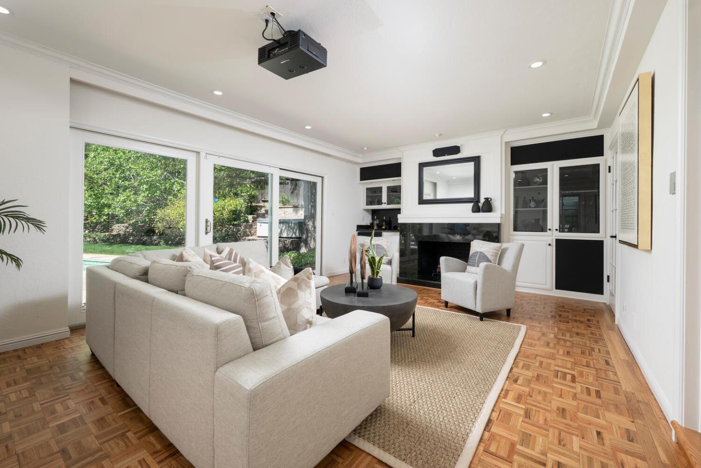 Detail Gallery Image 35 of 74 For 740 Clydesdale Dr, Hillsborough,  CA 94010 - 5 Beds | 3/1 Baths