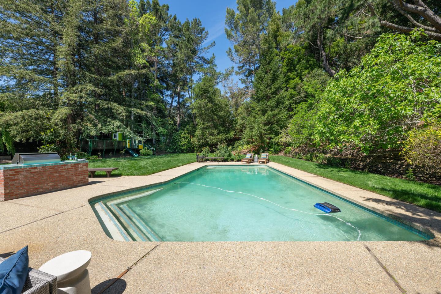 Detail Gallery Image 57 of 74 For 740 Clydesdale Dr, Hillsborough,  CA 94010 - 5 Beds | 3/1 Baths