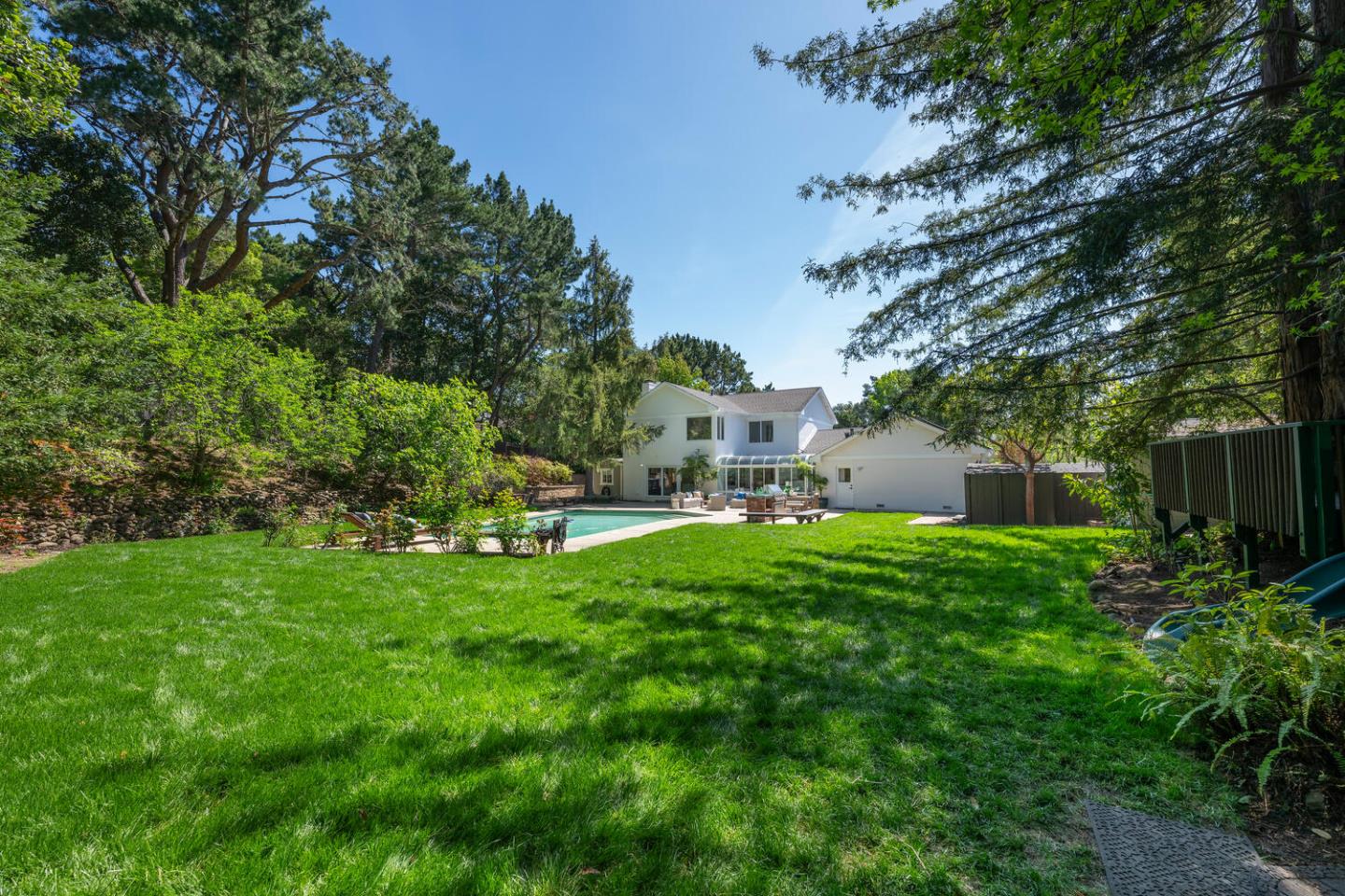 Detail Gallery Image 61 of 74 For 740 Clydesdale Dr, Hillsborough,  CA 94010 - 5 Beds | 3/1 Baths