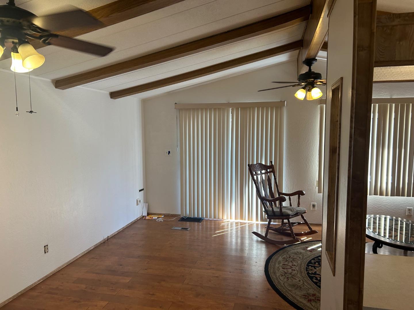 Detail Gallery Image 10 of 18 For 1555 Merrill St #15,  Santa Cruz,  CA 95062 - 2 Beds | 2 Baths