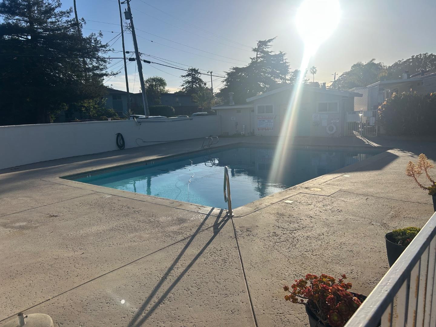 Detail Gallery Image 12 of 18 For 1555 Merrill St #15,  Santa Cruz,  CA 95062 - 2 Beds | 2 Baths