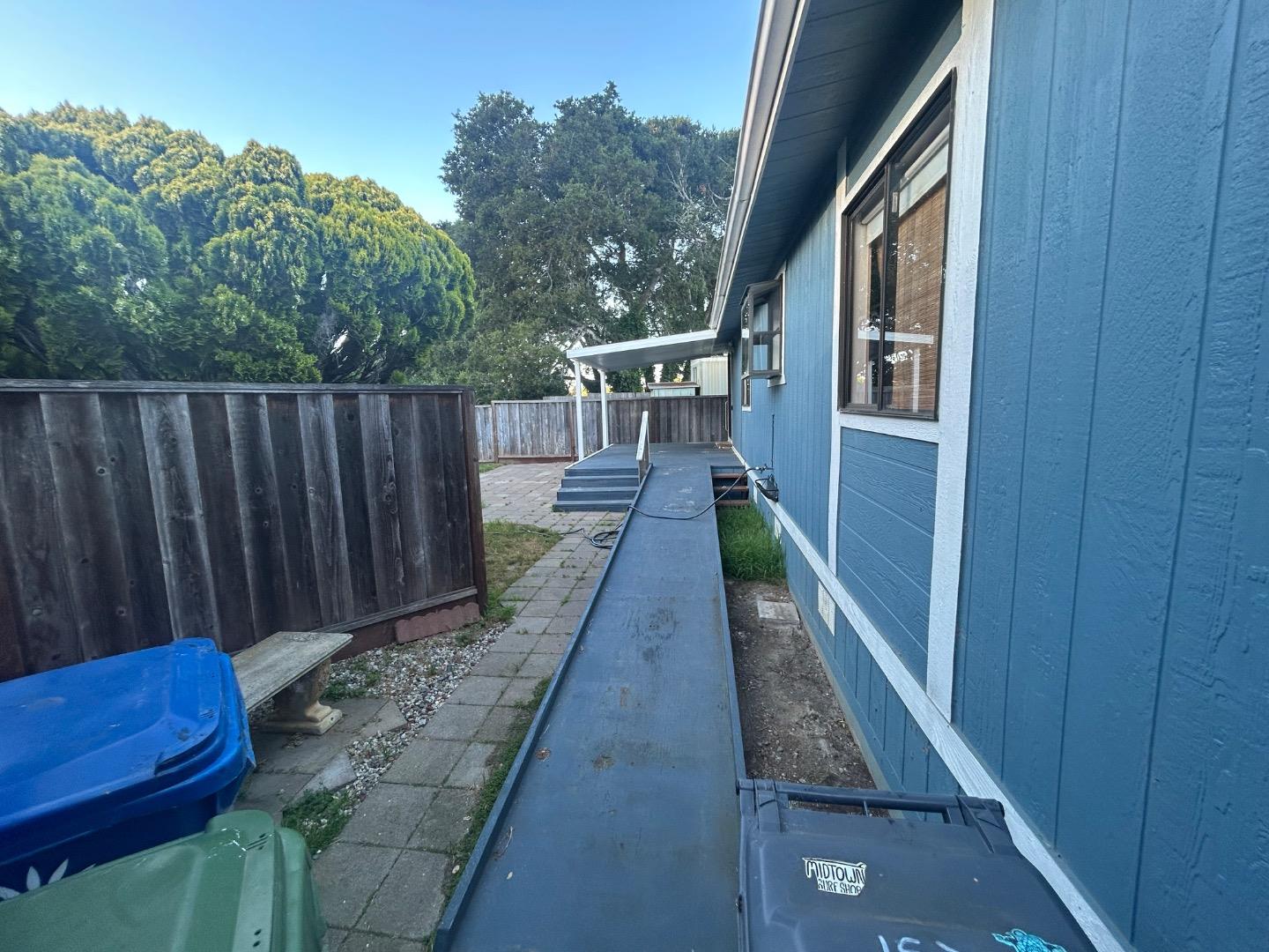 Detail Gallery Image 5 of 18 For 1555 Merrill St #15,  Santa Cruz,  CA 95062 - 2 Beds | 2 Baths