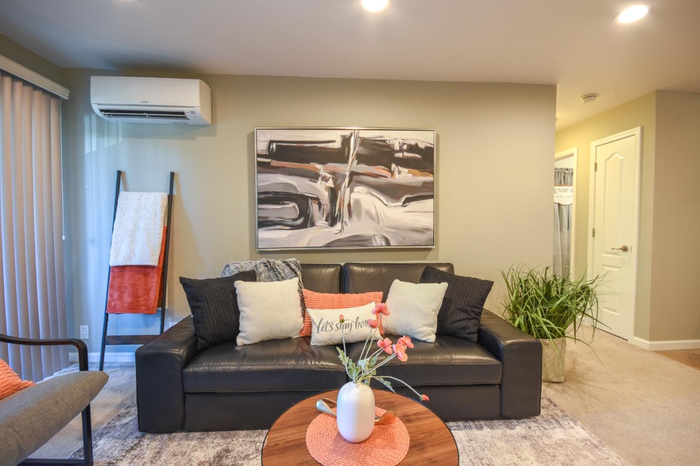 Detail Gallery Image 2 of 41 For 768 Teatree Ct, San Jose,  CA 95128 - 2 Beds | 2 Baths