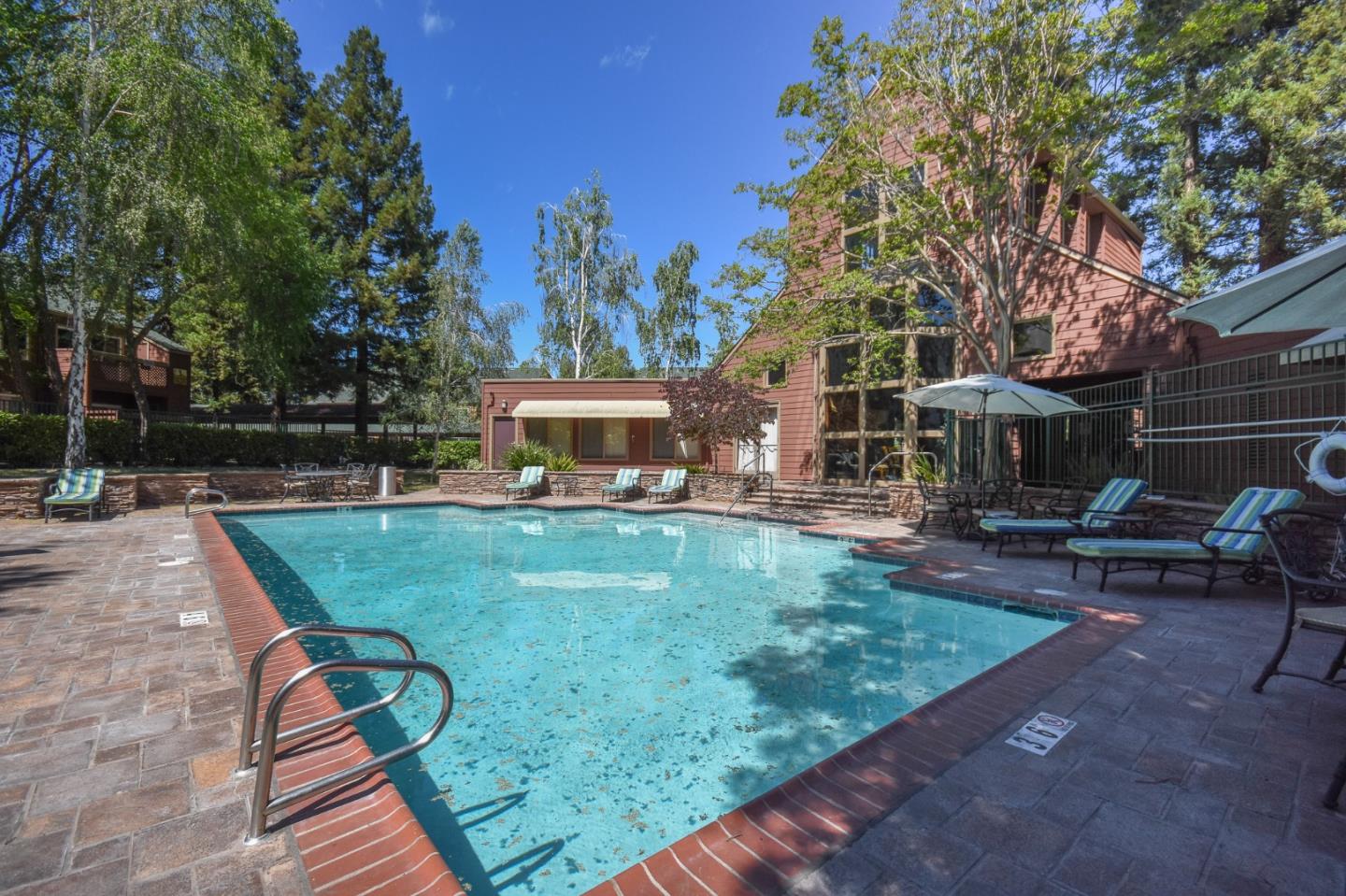 Detail Gallery Image 28 of 41 For 768 Teatree Ct, San Jose,  CA 95128 - 2 Beds | 2 Baths