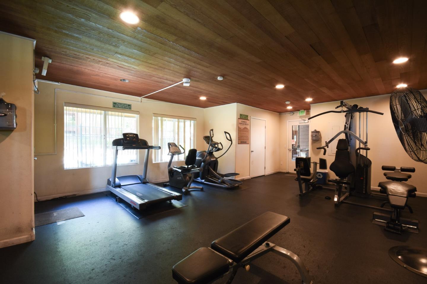 Detail Gallery Image 30 of 41 For 768 Teatree Ct, San Jose,  CA 95128 - 2 Beds | 2 Baths