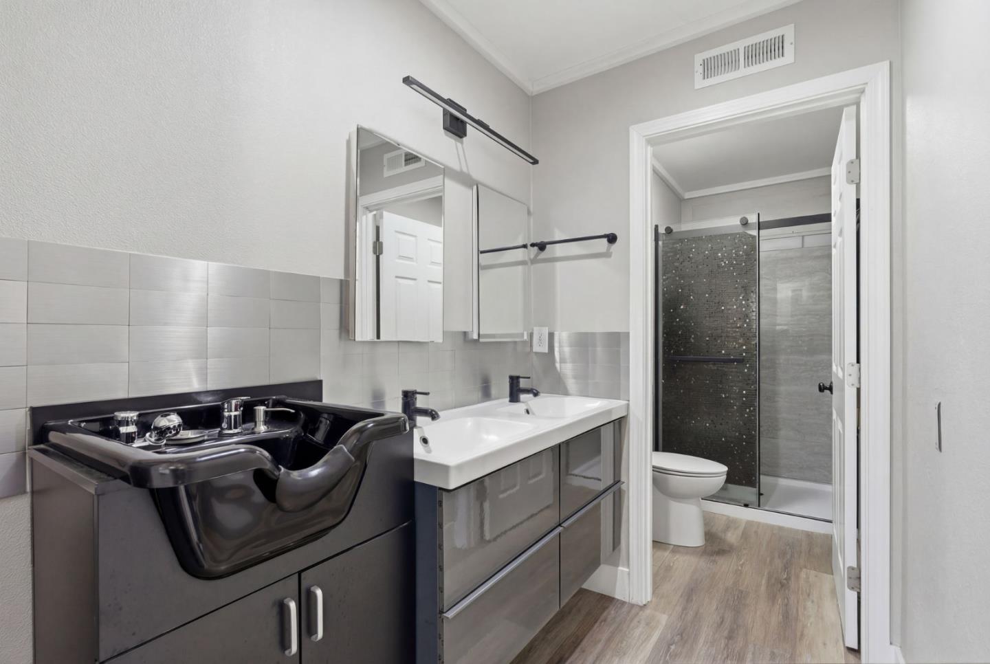 Detail Gallery Image 24 of 45 For 83 N King Rd, San Jose,  CA 95116 - 3 Beds | 1 Baths