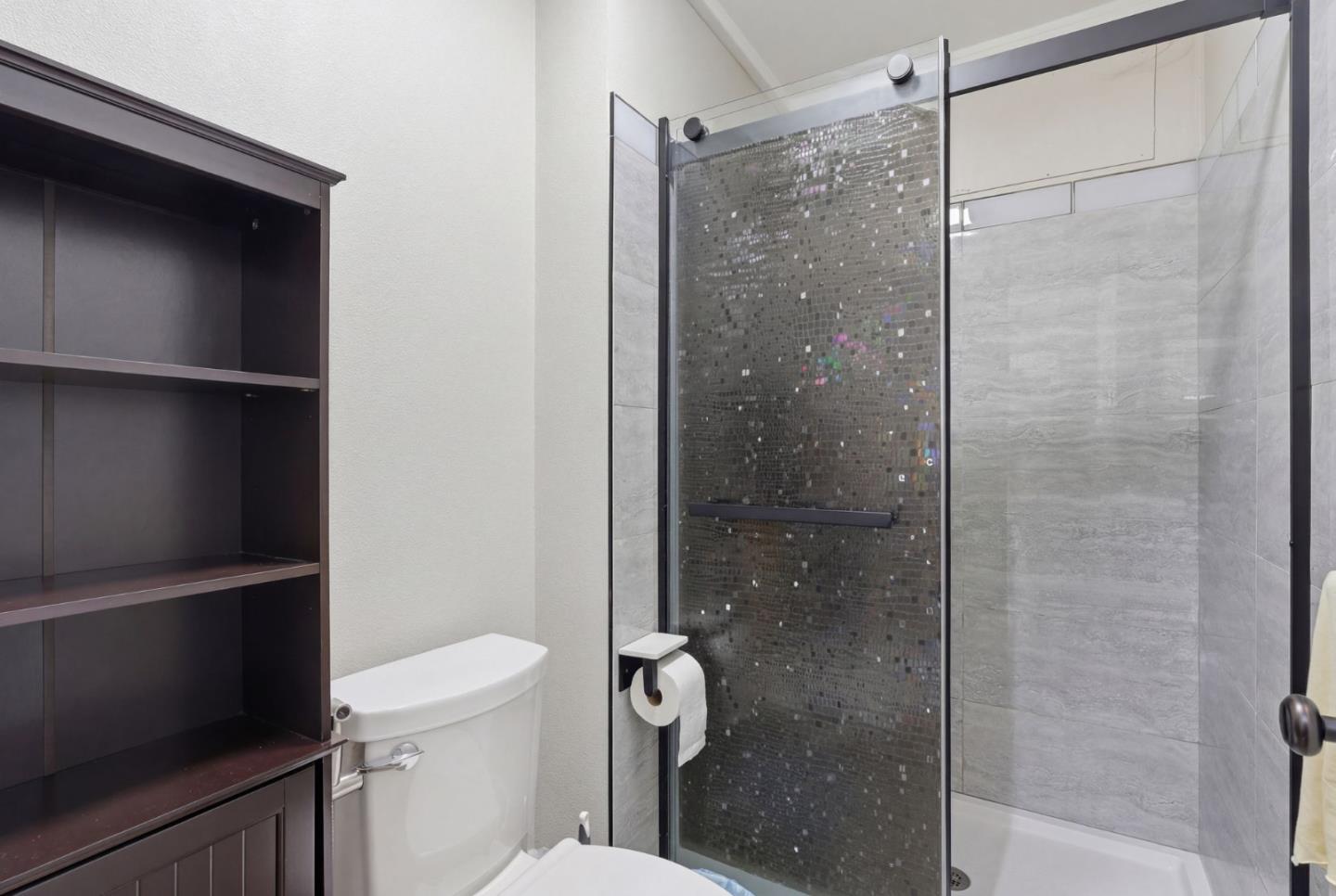 Detail Gallery Image 26 of 45 For 83 N King Rd, San Jose,  CA 95116 - 3 Beds | 1 Baths