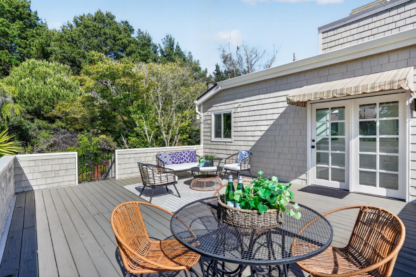 Detail Gallery Image 24 of 28 For 255 Thunderbird Dr, Aptos,  CA 95003 - 3 Beds | 2/1 Baths
