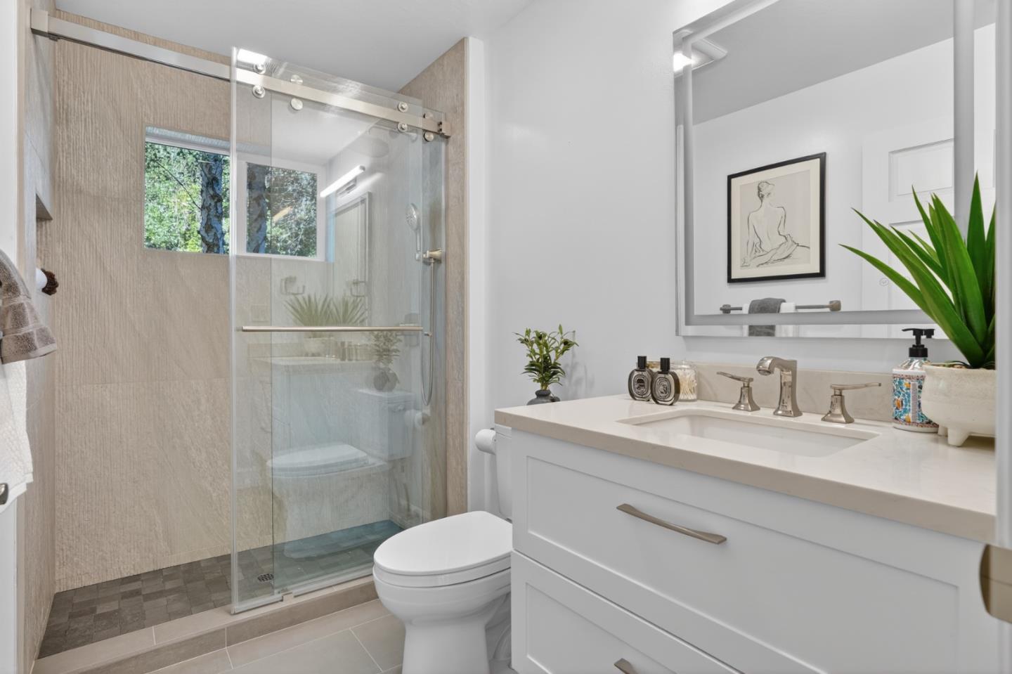 Detail Gallery Image 5 of 28 For 255 Thunderbird Dr, Aptos,  CA 95003 - 3 Beds | 2/1 Baths